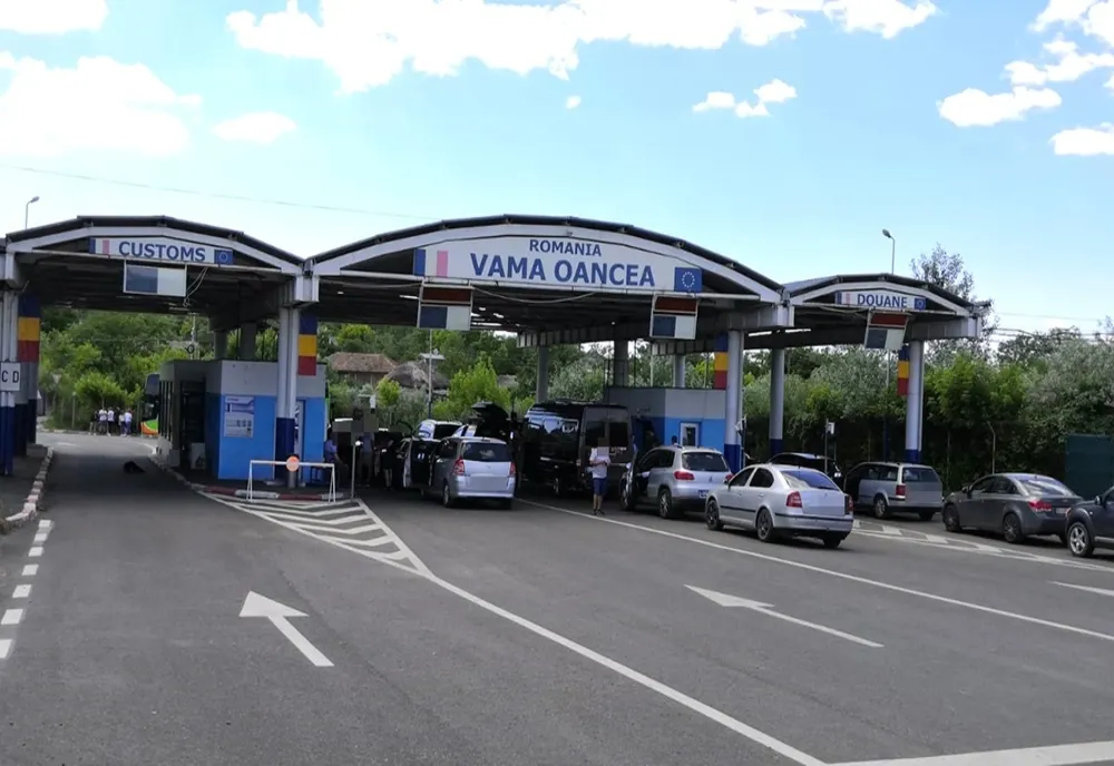 Carte de identitate falsă, descoperită la controlul de frontieră de la Oancae
