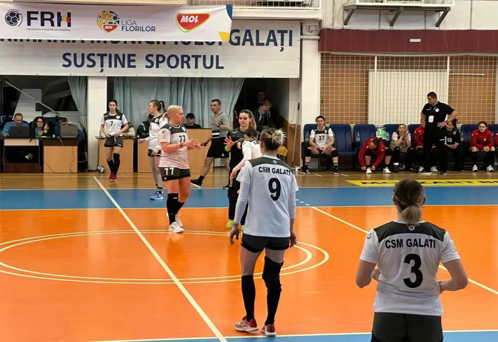 Handbalistele de la CSM Galați au fost învinse la Bistrița la 10 goluri diferență