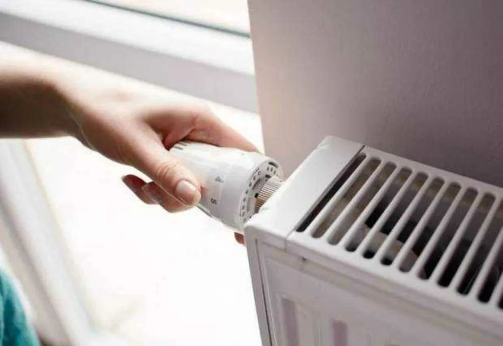 TVA la energie termică crește la 11%. Cât vom plăti la întreținere la iarnă, conform calculelor specialiștilor