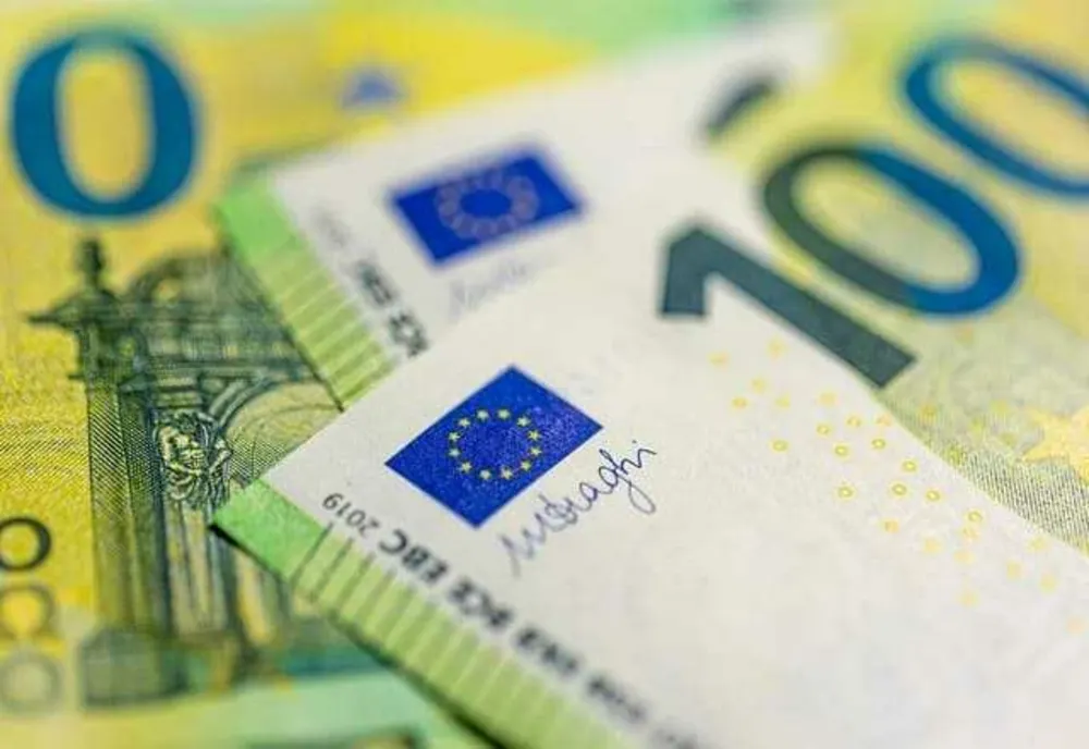 DEPRECIERE A LEULUI ÎN RAPORT CU EURO