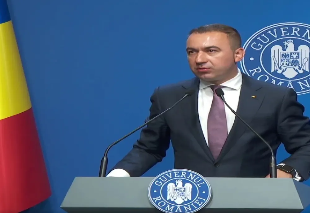BOGDAN IVAN: „CRIN ANTONESCU ESTE O ALTERNATIVĂ SERIOASĂ PE SCENA POLITICĂ”