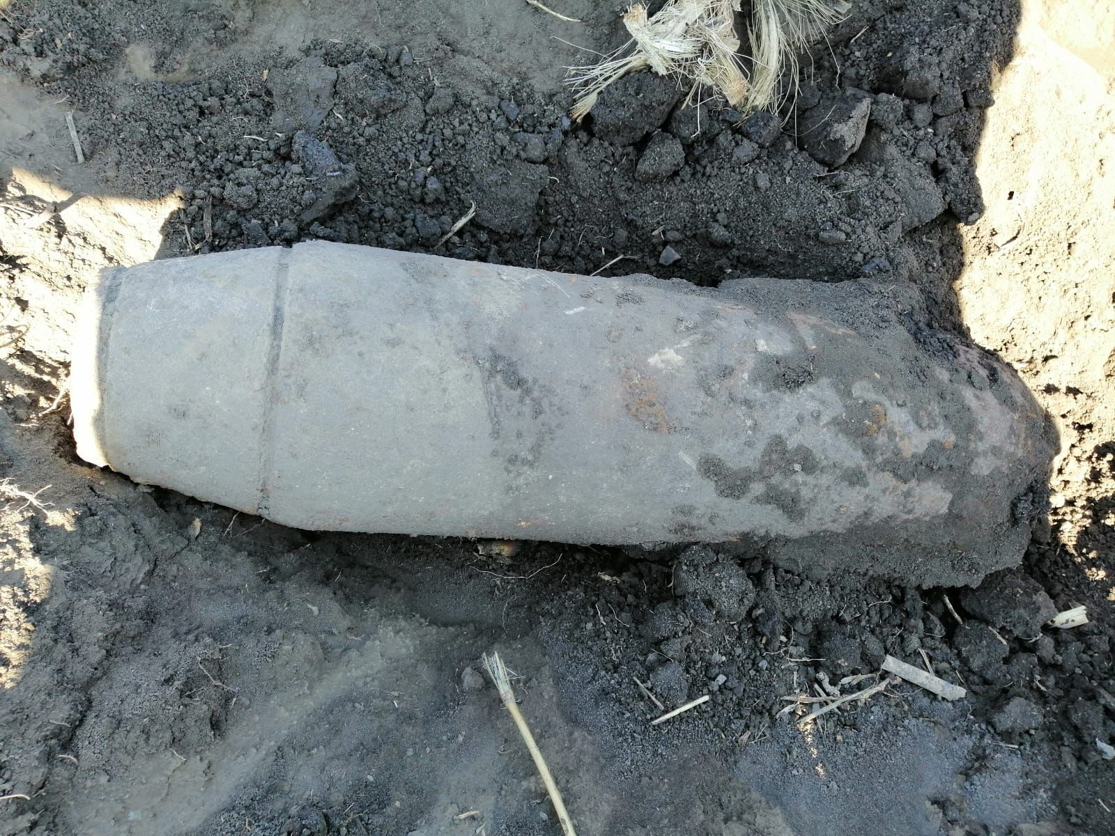 proiectil neexplodat