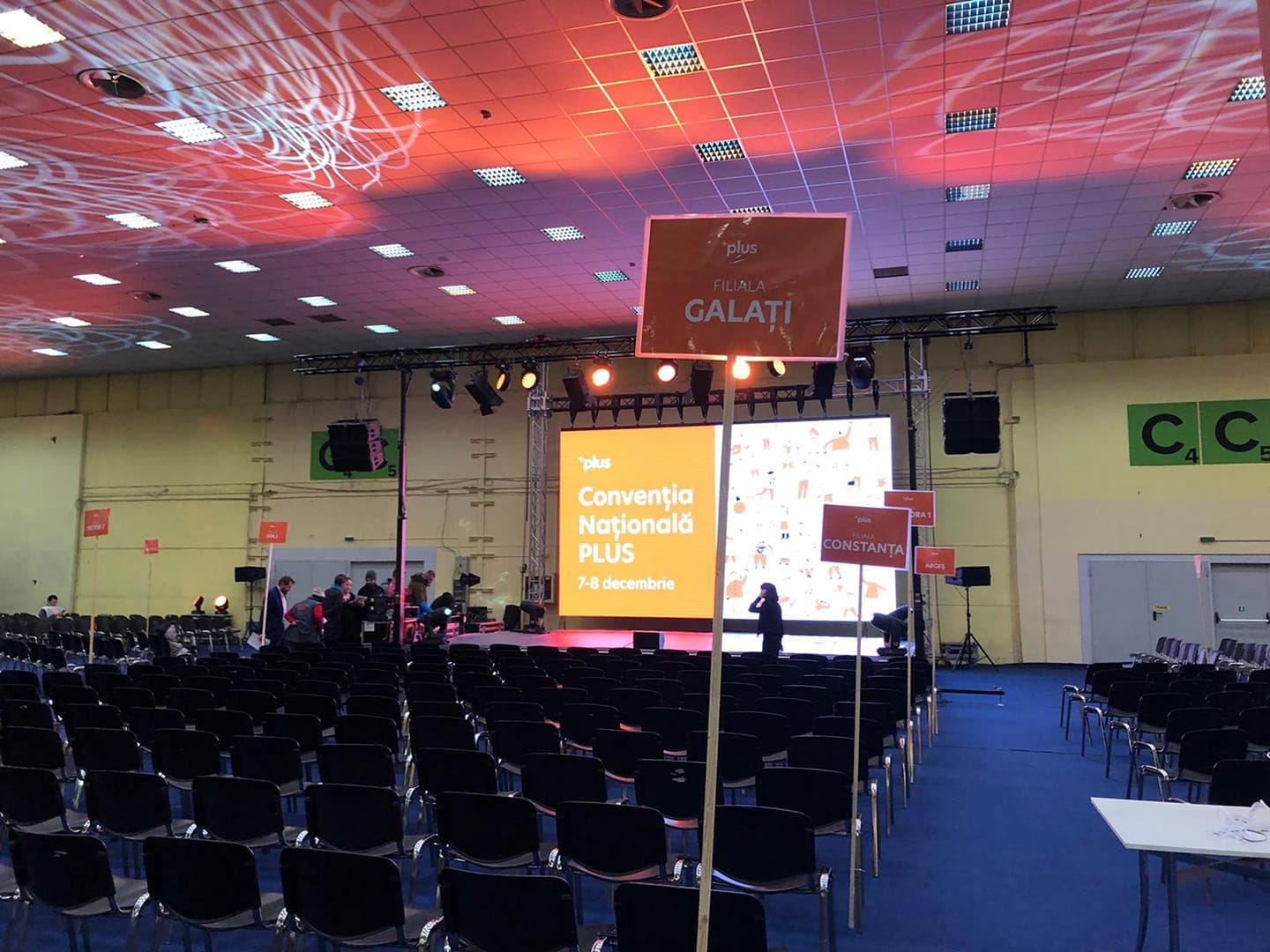 78815169_924155494644783_7926538513305042944_o