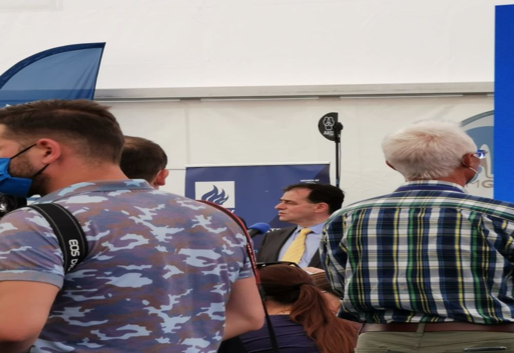 Premierul Ludovic Orban la Galați: „Viitorul sună bine pentru combinatul de la Galați și pentru economia românească”