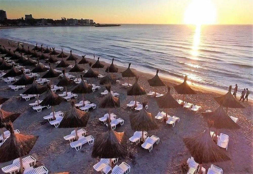 Trenurile Soarelui pornesc  către litoral la sfârşitul lunii iunie