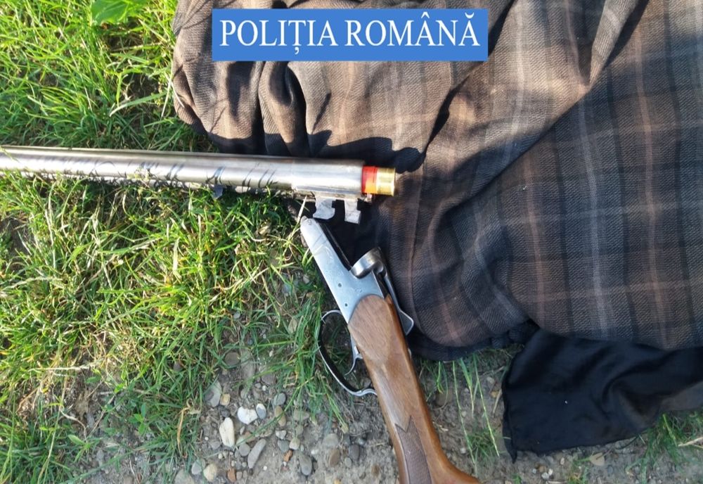 L-au atacat pe pădurar și i-au luat arma