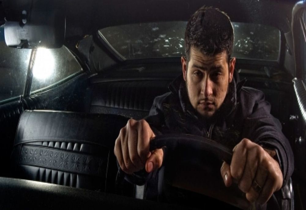 Nu i-a păsat că avea permisul suspendat și s-a urcat la volan