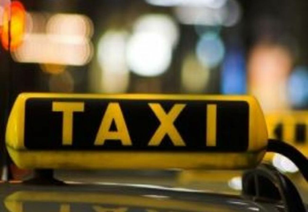 Doi gălățeni reținuți 24 de ore pentru tâlhărirea unui taximetrist