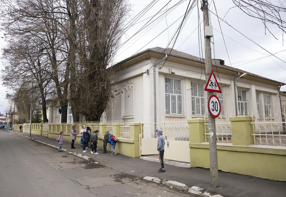 Modernizarea şcolii nr. 16 din Galaţi cu bani europeni