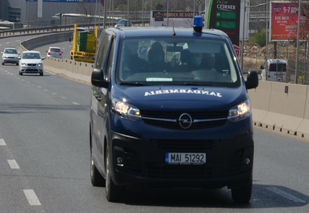 Soțul și-a reclamat soția pusă pe scandal sunând la 112