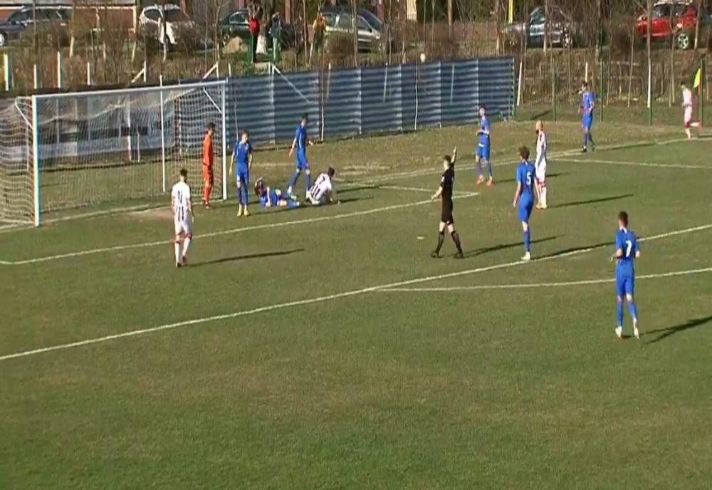 Oțelul revine după ce a fost condusă și câștigă cu 3-1 la CSM Bacău