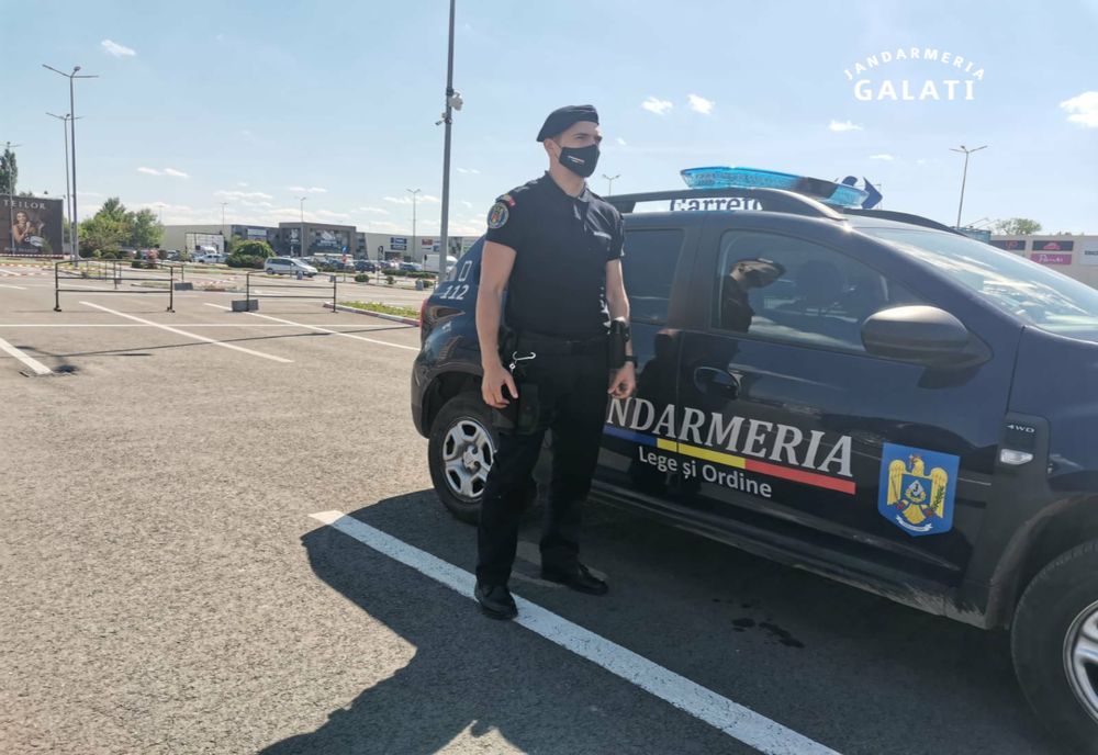 Un jandarm gălățean i-a salvat viața unui bărbat pe care l-a găsit plin de sânge