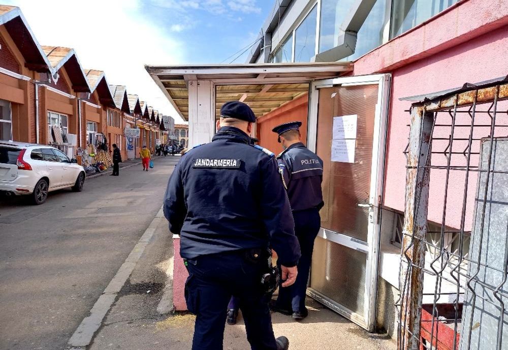 Au fost verificate, cu privire la respectarea măsurilor și interdicțiilor impuse, peste 1130 de persoane și 85 de societăți comerciale