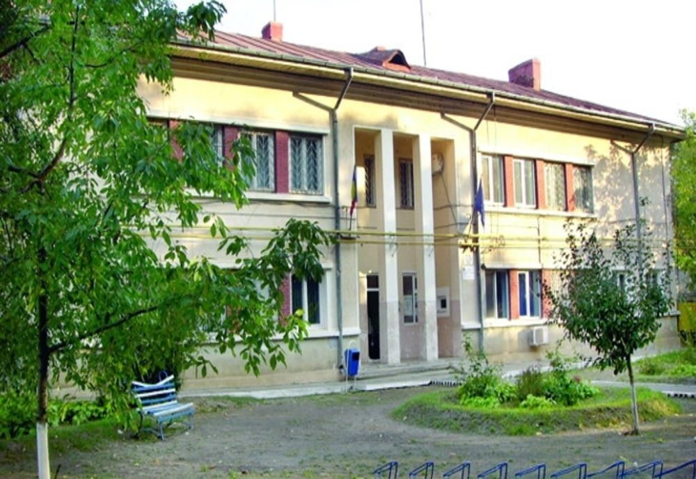 Fetiță de 5 ani agresată sexual într-un parc din municipiul Tecuci