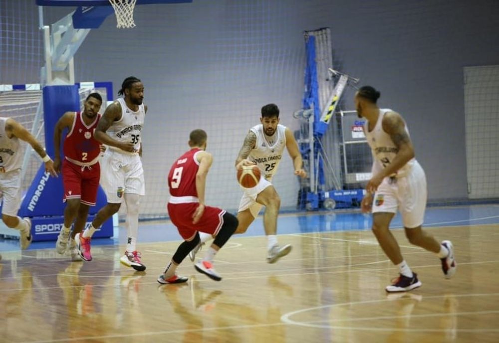 Baschetbaliștii de la CSM Galați s-au calificat în play-offul LNBM