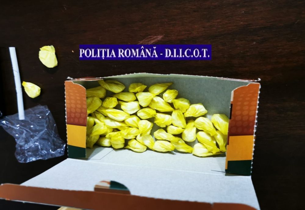 Video: Trei gălățeni reținuți pentru trafic de droguri