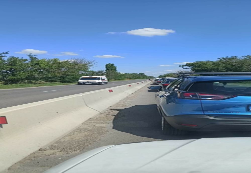 Trei persoane rănite în urma unei accident rutier