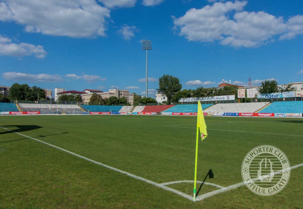 Oțelul și-a prezentat lotul cu ocazia meciului dintre echipa campioană a României de acum 10 ani și o națională a fotbaliștilor din aceeași perioadă