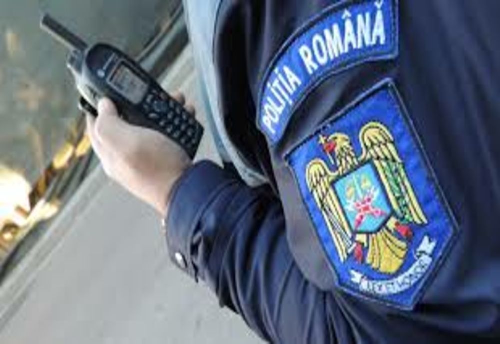 Polițiștii gălățeni alături de elevi la debutul noului an școlar