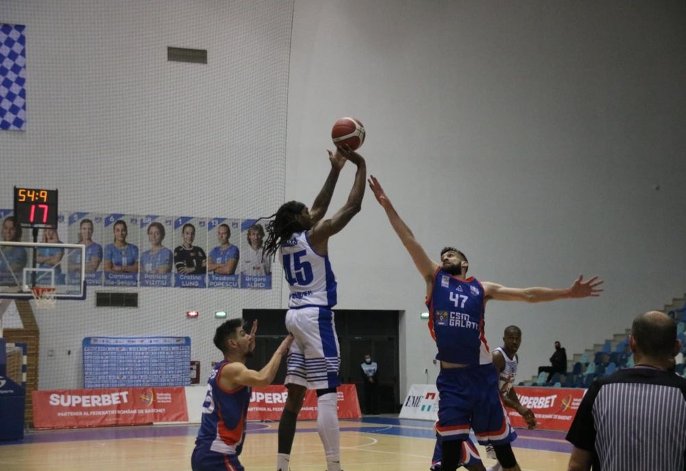 CSM Galați a pierdut la 11 puncte meciul jucat în deplasare la SCM U Craiova