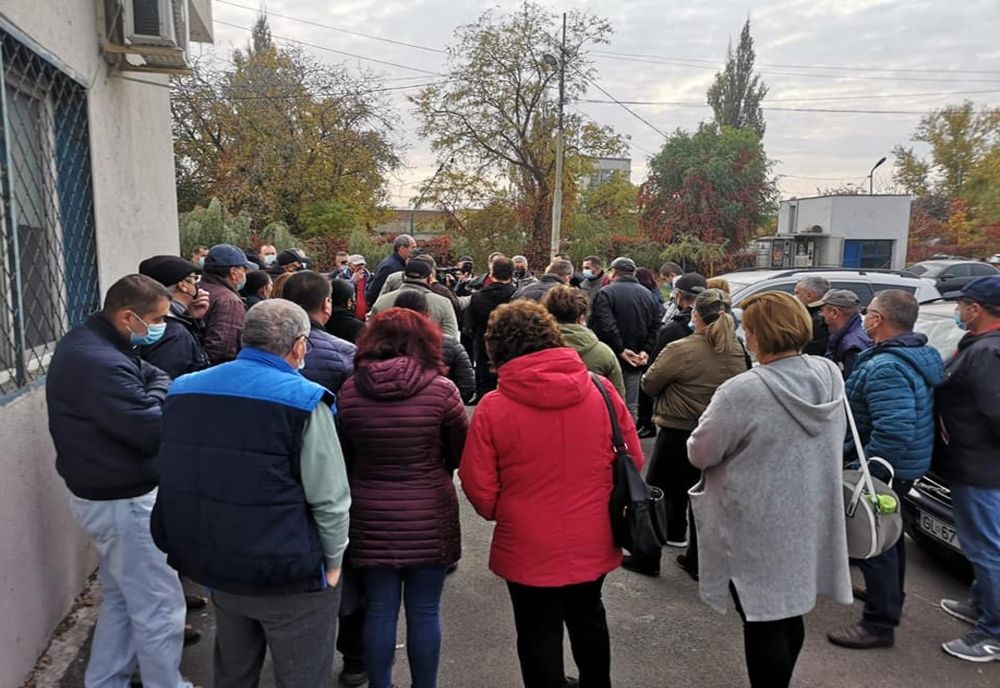 Protest spontan la Transub