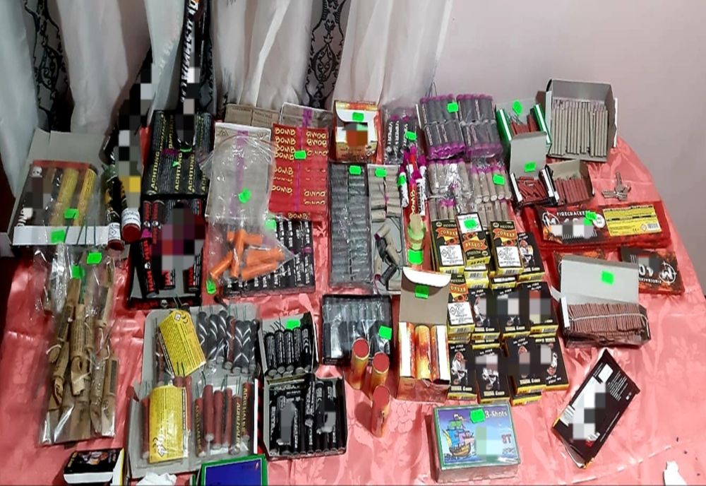 Informare cu privire la deținerea, utilizarea și vânzarea articolelor pirotehnice