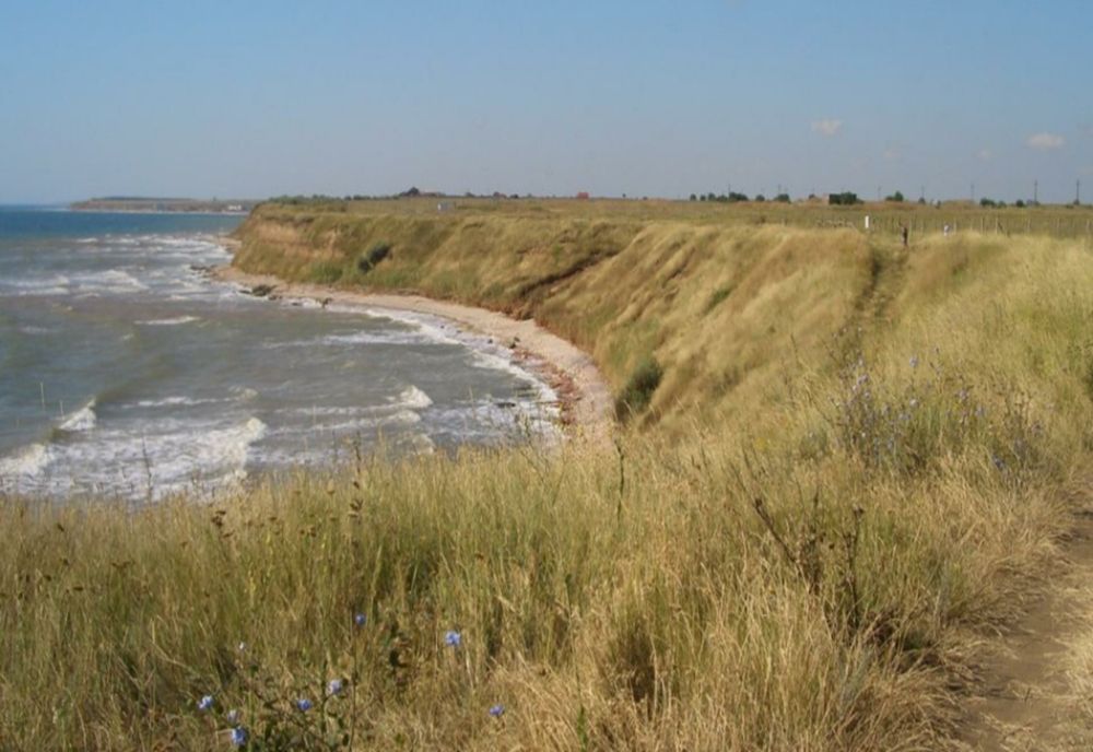 Statul român, la mâna infractorilor pentru recuperarea falezei de la 2 Mai și Vama Veche - Rolul DNA