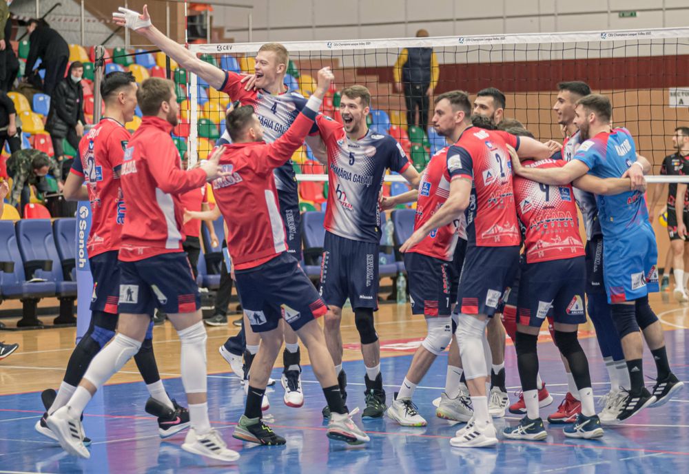 Doua victorii în deplasare obținute vineri și duminică de CSM Arcada Galați