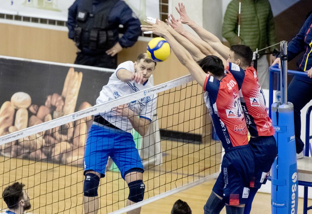 CSM Arcada Galați a câștigat cu 3-1 primul meci din play-off-ul Diviziei A1 la volei masculin