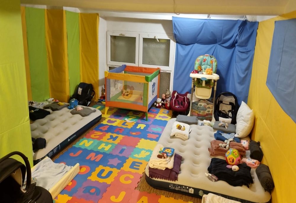 598 de refugiați din Ucraina au intrat în cursul zilei de joi pe la punctele de trecere a frontierei din județul Galați