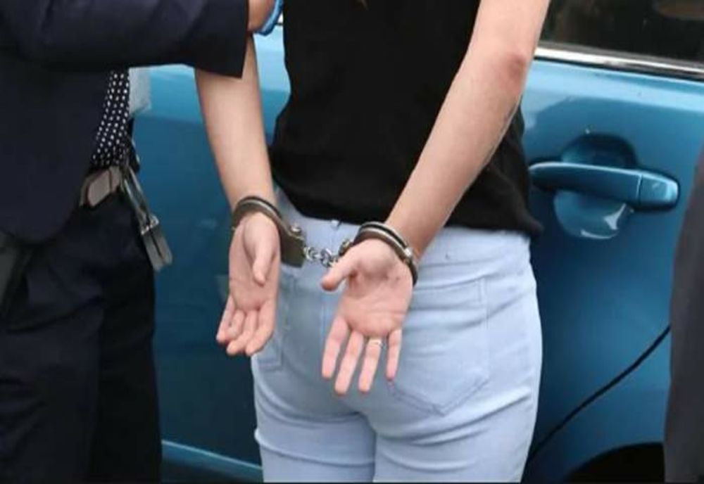 Gălățence condamnate pentru trafic de persoane se sustrăgeau pedepsei și se ascundeau în Brazilia