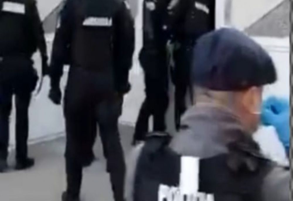 Doi tineri din Liești acuzați de înșelăciune