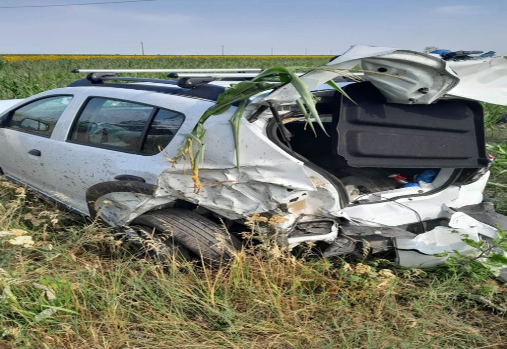 Foto. Grav accident produs de un șofer drogat și băut