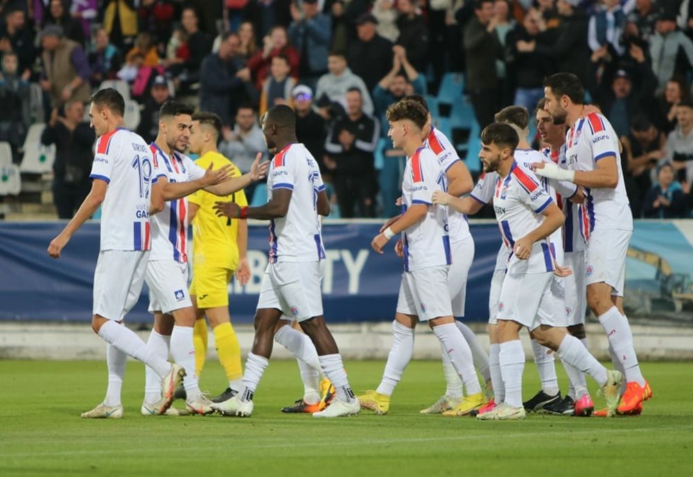 Victorie ”în stil Dan Petrescu” pentru echipa antrenată de Dorinel Munteanu