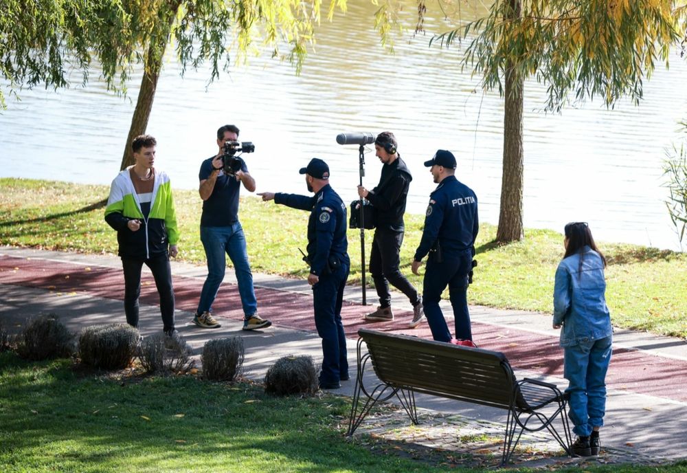 Opt polițiști români sunt protagoniștii noului serial Oamenii legii