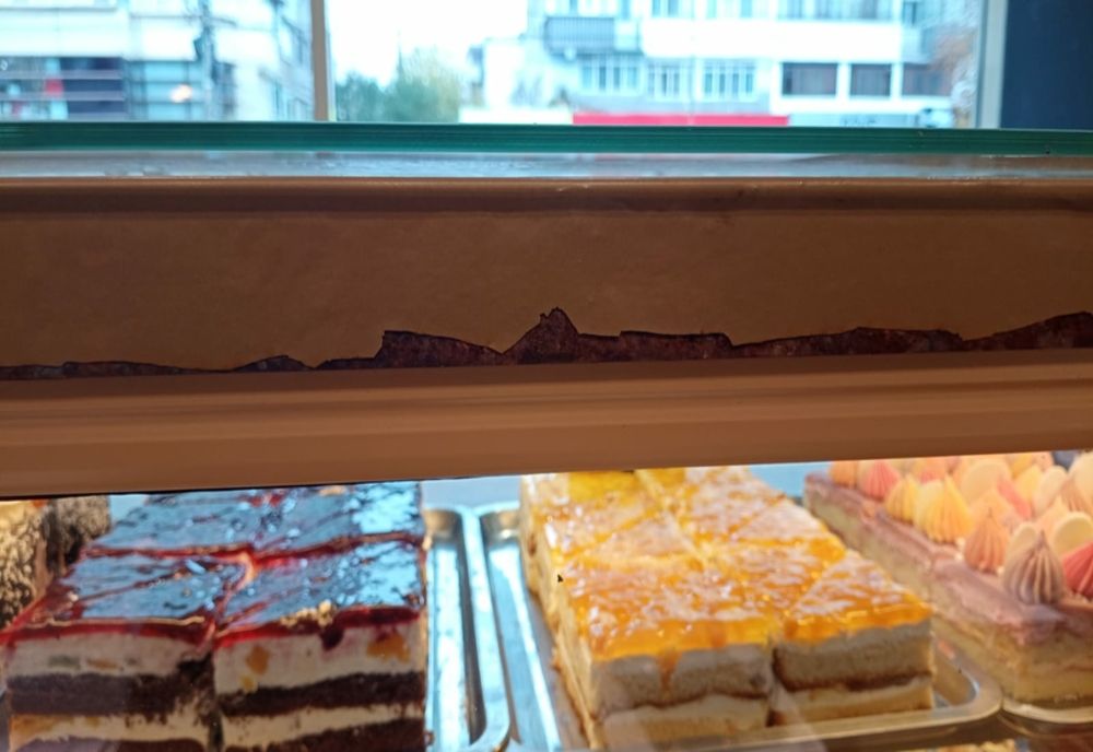 Comisariatul Județean pentru Protecția Consumatorilor Galaţi a verificat 11 operatori economici care produc şi comercializează produse de patiserie şi cofetărie