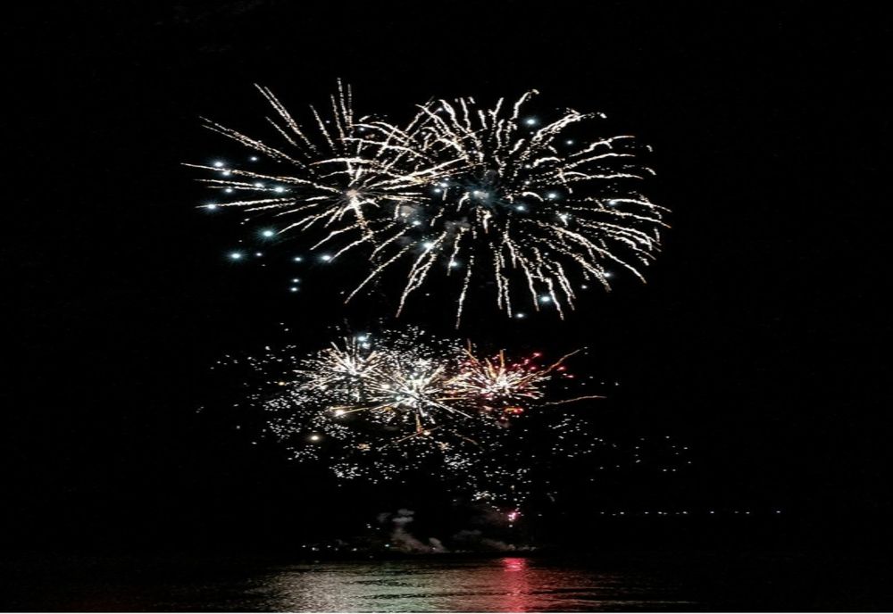  Focuri de artificii spectaculoase și Revelion în stradă în municipiul Galați