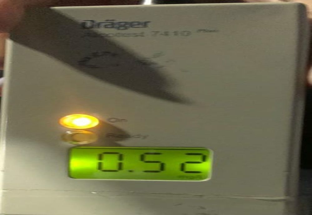 Depistat la volan sub influența alcoolului, pe DJ 261A, în interiorul localității Scânteiești