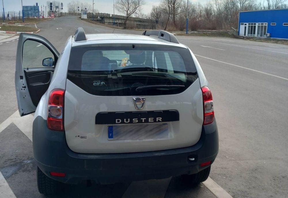 Autoturism radiat din circulaţie, descoperit în P.T.F. Oancea