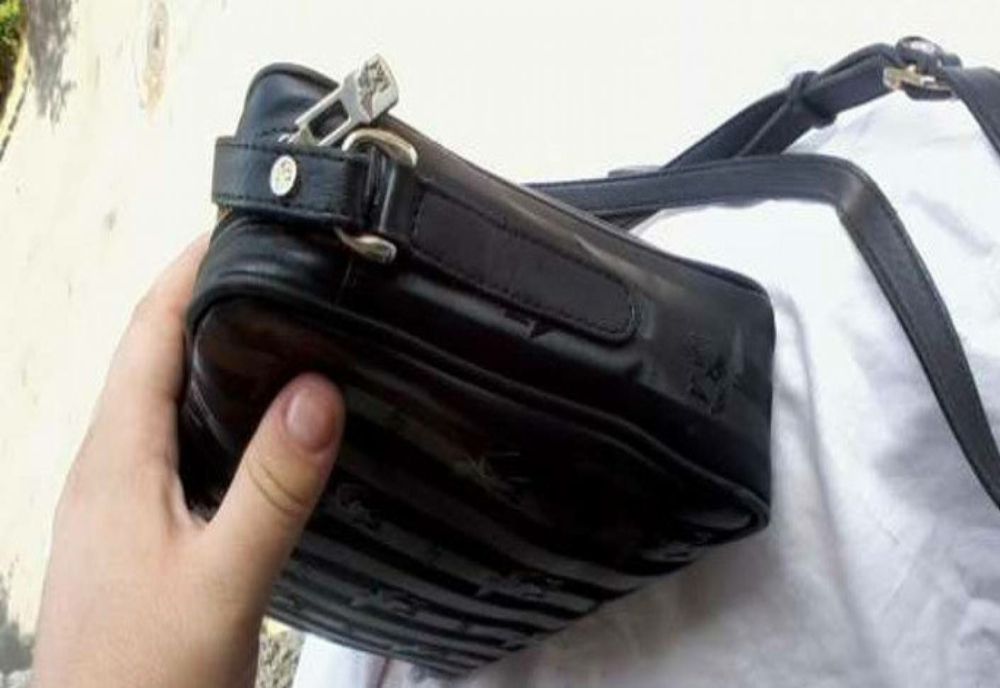 Adolescent de 17 ani, din Galați, reținut pentru infracțiuni de furt. 