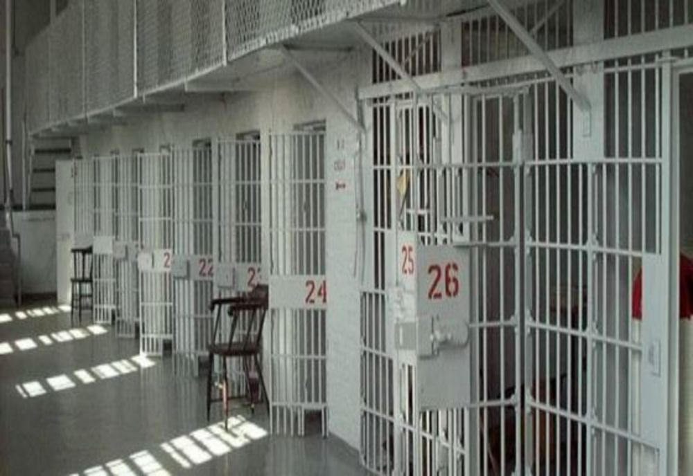 RUS CONDAMNAT LA 13 ANI DE ÎNCHISOARE PENTRU O DONAȚIE DE 50 DE EURO PENTRU UCRAINA