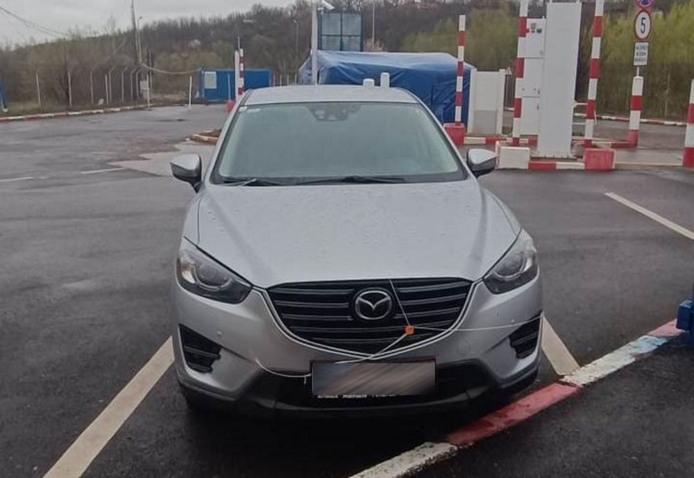 Autoturism căutat de autoritățile italiene, depistat la P.T.F. Oancea