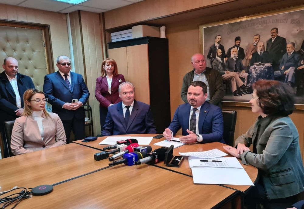 O pilotină oferită gratuit de statul Francez a intrat în proprietatea AFDJ Galați