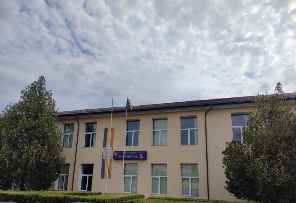 Școala Profesională „Hortensia Papadat-Bengescu” din comuna Ivești, județul Galați, s-a înfrățit cu Școala Profesională din orașul Florești, din Republica Moldova 