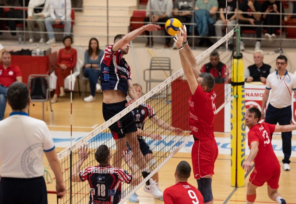 CSM Arcada Galați a câștigat cu 3-2 primul meci din semifinala Cupei României cu Dinamo București