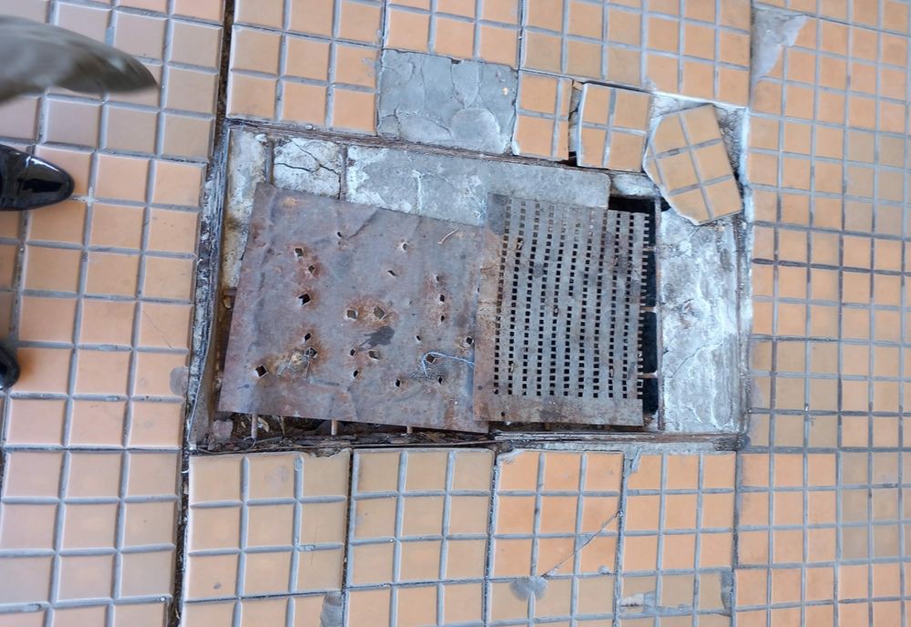 Foto: Focare de infecţie în gările din județul Galați. Amenzi şi oprirea temporară a prestării de servicii în toaletele din gările Tecuci, Barboși și Târgu Bujor