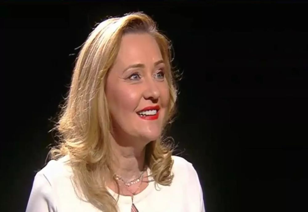 ELENA LASCONI: NICUȘOR DAN MI-A CERUT SĂ MĂ RETRAG DIN CURSA PENTRU COTROCENI ÎN FAVOAREA LUI NICOLAE CIUCĂ