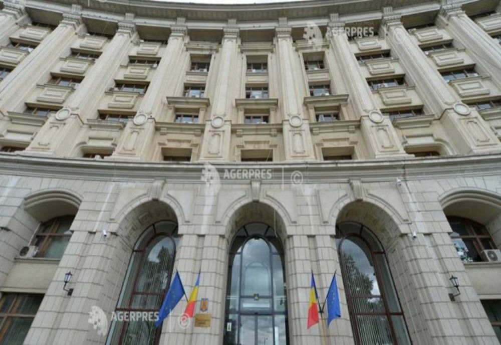 MINISTERUL FINANȚELOR A ATRAS, VINERI, 75 DE MILIOANE LEI DE LA BĂNCI