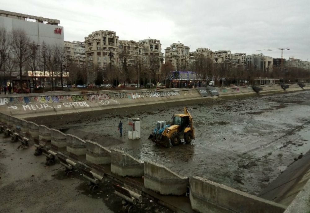 PLANȘEUL DE LA UNIRII VA FI REFĂCUT DIN TEMELII. NICUȘOR DAN A SEMNAT AUTORIZAȚIA ÎN ULTIMA ZI DE MANDAT