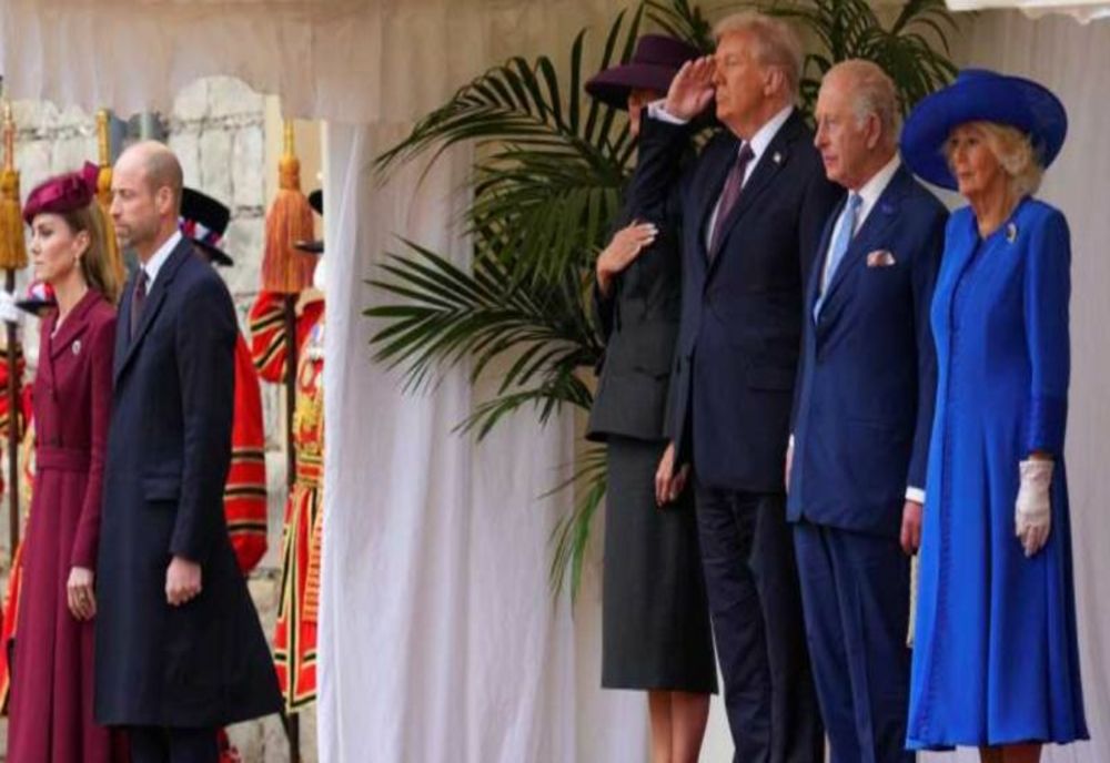 DONALD TRUMP A FOST PRIMIT DE REGELE CHARLES LA WINDSOR, ÎN PRIMA ZI A VIZITEI SALE DE STAT ÎN REGATUL UNIT
